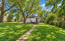 2619 WABASH Street, Detroit, MI 48216