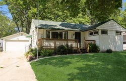 704 21st Street, West Des Moines, IA 50265