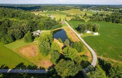 450 Stump Newman Rd, Hawesville, KY 42348
