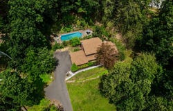 32 CHERRYVILLE HOLLOW Road, FLEMINGTON, NJ 08822