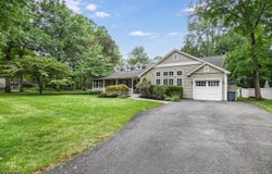 7 Chadwick Pl, Glen Rock Boro, NJ 07452-3103