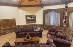 542  Westridge Dr, Broken Bow, NE 68822