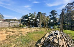 22400 Chinquapin Ave, Maurepas, LA 70449