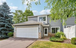 2001 Gresham Avenue N, Oakdale, MN 55128