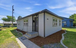 606 Wright Ave, Richland, WA 99352-4217