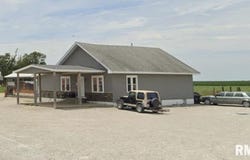 710 FRONT Street, Harvel, IL 62538