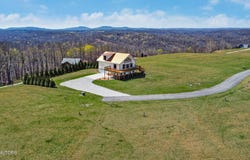 180 Walleye Rd, Hilham, TN 38568