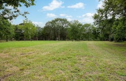 00 Ives Creek Road, Bellville, TX 77418