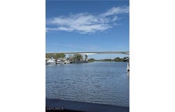 922 Yacht Club Way NW, Moore Haven, FL 33471