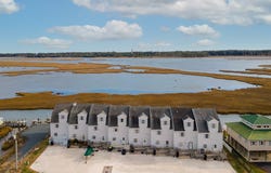 7718 E SIDE RD, CHINCOTEAGUE, VA 23336