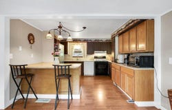 2196 Sanford Road, Wells, ME 04090