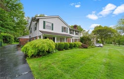 21250 Almar Drive, Shaker Heights, OH 44122