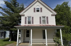 21 Fern Street, Bangor, ME 04401
