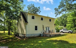 14341 SNAKE CASTLE ROAD, SUMERDUCK, VA 22742