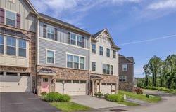 2005 Lampl Ln, Penn Twp, PA 15644