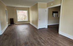 44 E Elmira, Mansfield, PA 16933
