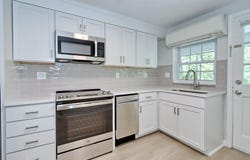 407 Washington Street, Westwood, MA 02090
