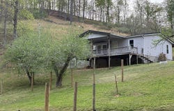 261 Perkins Hollow, Mize, KY 41352