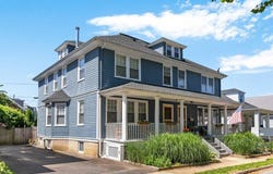 32 Thurston Avenue, Newport, RI 02840