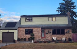 5 Kahn Lane, West Babylon, NY 11704