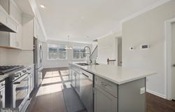 300 ROCK RUN CIRCLE, BROOMALL, PA 19008