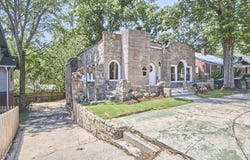 2203 University Drive, Durham, NC 27707