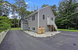 1055 E Falmouth Highway, Falmouth, MA 02540