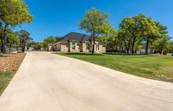 173 Hidden Pond, Adkins, TX 78101
