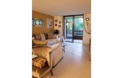 733 SE 1st Way, Deerfield Beach, FL 33441