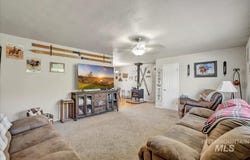 115 Brooklane W, Twin Falls, ID 83301