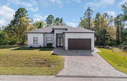 1504 E 6th Street, Lehigh Acres, FL 33972
