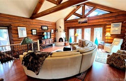 16450 Hwy YY, Versailles, MO 65084