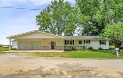 409 S Chestnut Street, Fair Play, MO 65649