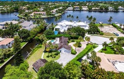 11991 Lake Shore Place, North Palm Beach, FL 33408