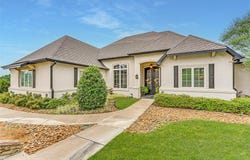 2412 Versailles Drive, Heath, TX 75032