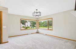 1015 VAN BUREN Avenue, OSHKOSH, WI 54902-3467