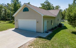 4809 E County Line Road, South Branch, MI 48761