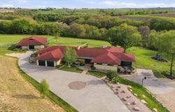1049 Miller Road, Mineral Point, WI 53565