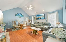 2636 Scattered Oak Court, Raleigh, NC 27603