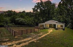 124 HAUPTMAN CT, CLEAR BROOK, VA 22624
