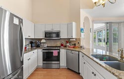 388 LOLLY Lane, St. Johns, FL 32259