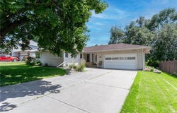 2808 34th Avenue NE, Saint Anthony, MN 55418
