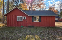 8698 GUEST RD, St Germain, WI 54558