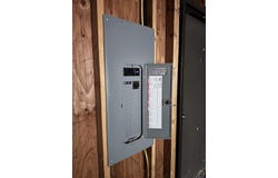 611 S Topeka AVE, Lyndon, KS 66451