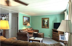 47477 SCHOOL ST, Oakridge, OR 97463