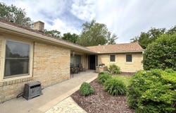 316 E 5th St, Miller, SD 57362