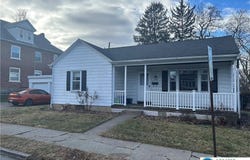 1037 Maple Street, Bethlehem City, PA 18018