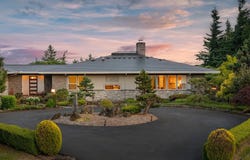 800 ROSEMONT RD, West Linn, OR 97068