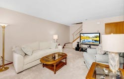 1310 Hilo Avenue N, Oakdale, MN 55128
