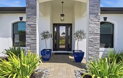 807 ALANDRA Lane, RUSKIN, FL 33573